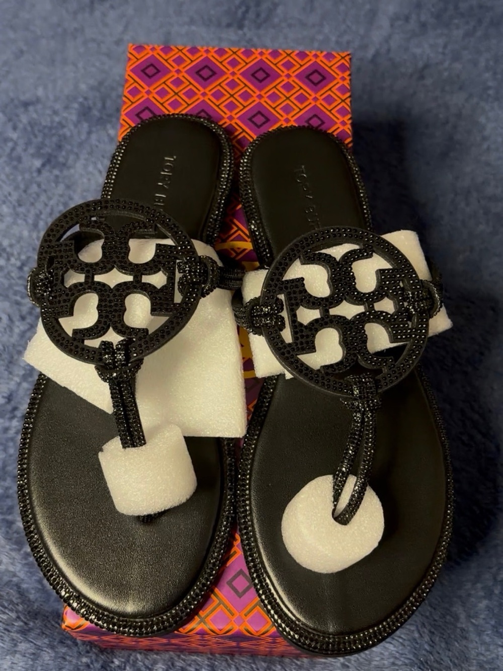 Tory Burch Black Miller Logo Thong Sandals with Beaded Emblem - Picture 7 of 7